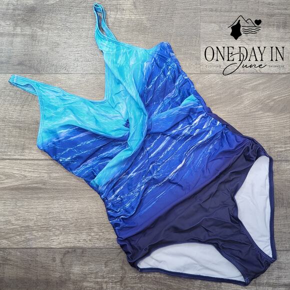 Adisputent Cross Front One Piece Swimsuit Size L - Picture 2 of 5